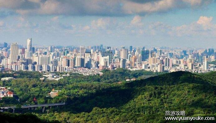 广州白云山有多高，海拔382米(奇花异草众多的美丽景区)