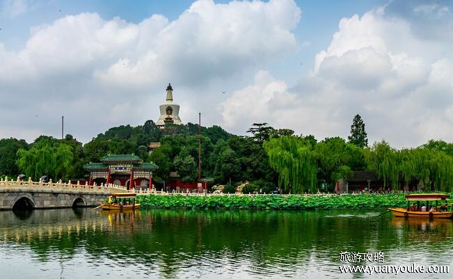 北海公园门票价格，旺季10元淡季5元(出行交通以及最佳游玩路线推荐)
