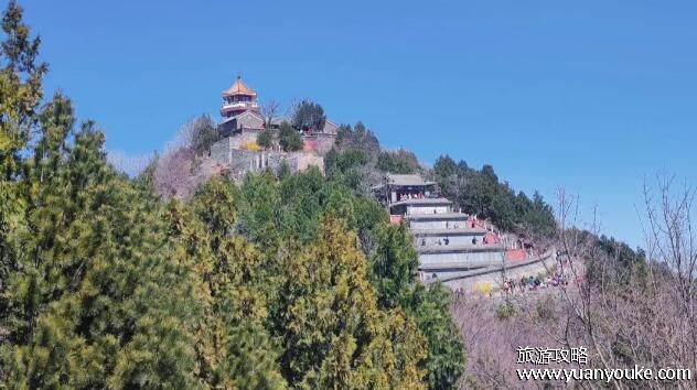 百望山高度是多少米，210米(传统活动众多的独特景区)