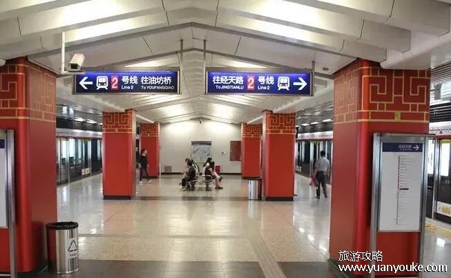 南京地铁票价是多少，4公里以内票价2元(南京地铁乘车优惠政策)