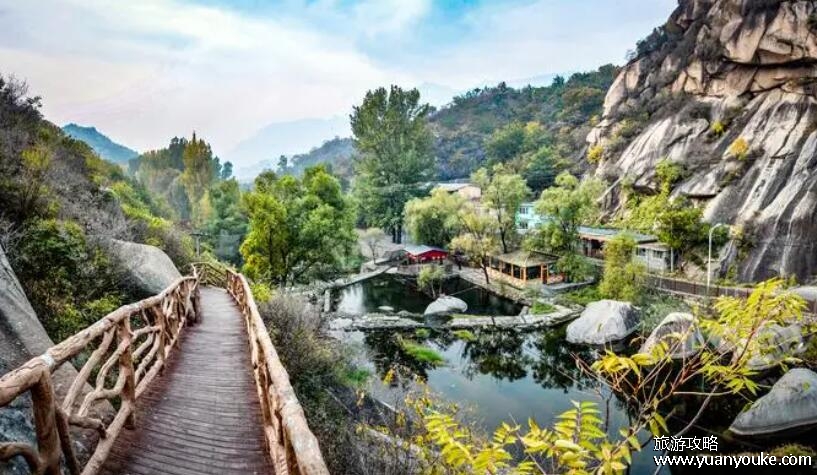 神堂峪自然风景区门票多少钱，35元一张(这里的瀑布令人震惊)