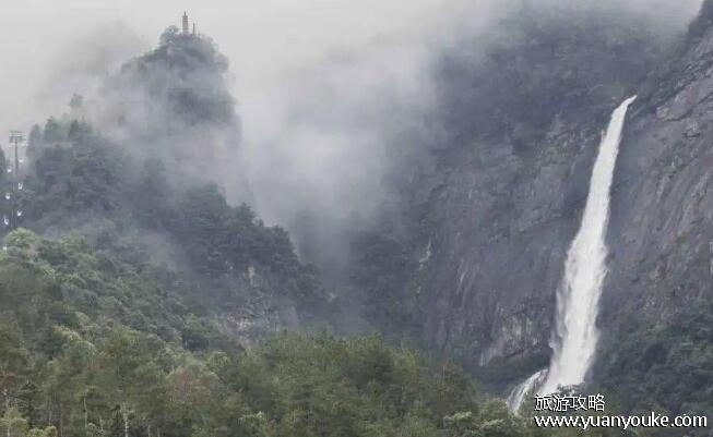 飞流直下三千尺是哪个风景区，庐山风景区的瀑布(不看三叠泉不算到庐山)