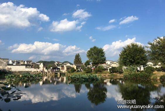 徽州呈坎古镇好玩吗，历史悠久的传统古镇(民俗活动众多)