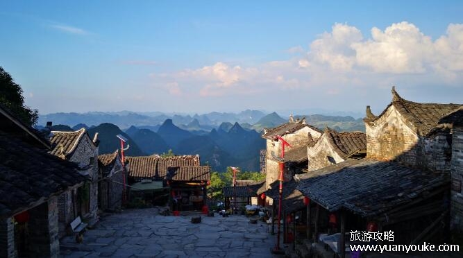 南岗千年瑶寨在哪里，广东省连州市(保存完好的瑶族传统建筑群)