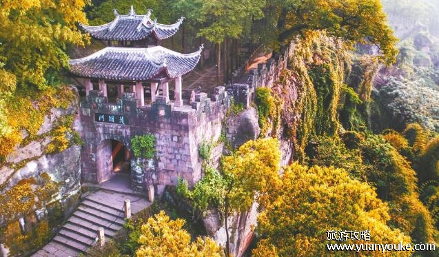 钓鱼城在重庆什么地方，在重庆市合川区(著名景点众多)