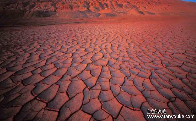 中国最热的地方是哪里，吐鲁番火焰山38°C超过40天