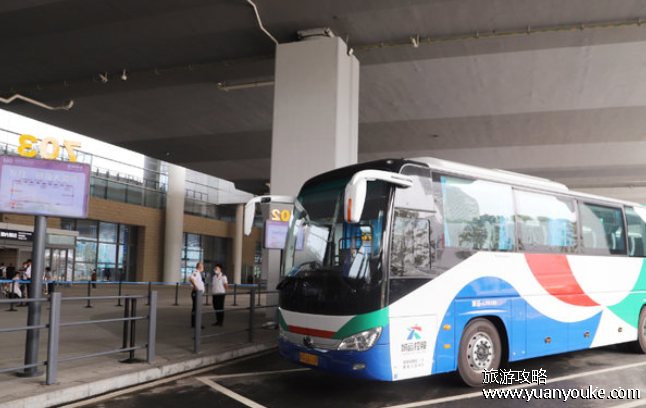 青岛机场大巴时刻表，10条线路发车时间和车站站点详情