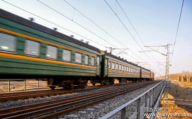 k350次列车途经站点时刻表，列车运营时间以及16个站点发车时间详情