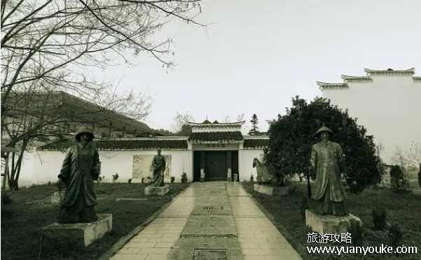 豫章书院什么时候建立的，南唐时期公元938年(清朝时发展至顶峰)