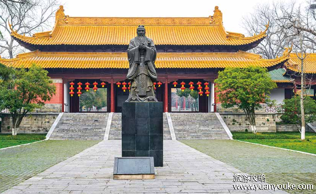 曲阜三孔门票价格是多少钱，三孔联票140元(三孔是孔庙、孔府、孔林)