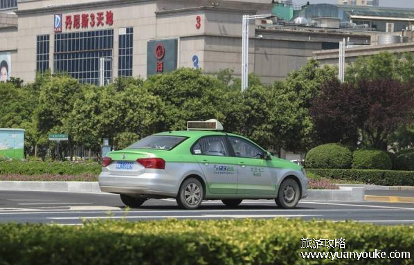郑州出租车起步价是多少，2公里以内8元(其他费用详情)