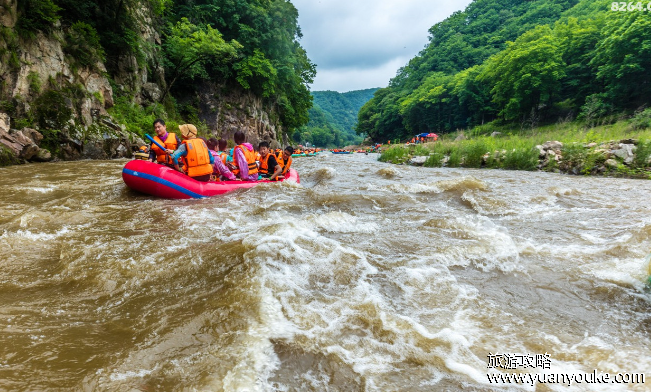 红河谷漂流门票多少钱，成人票140元(游玩须知禁忌人群)
