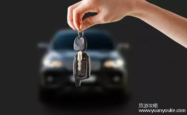 机动车交给没有驾驶证的人扣几分，不扣分直接吊销驾驶证