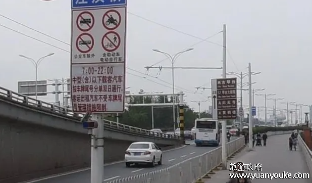 武汉限行规定，3个限行规定(武汉主要实行单双号限行)