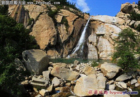 青岛崂山龙潭瀑