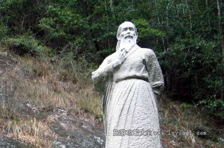 徐霞客塑像