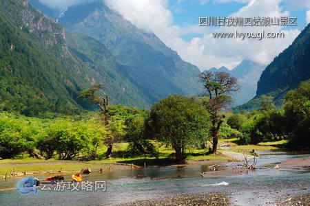 四川甘孜州四姑娘山景区