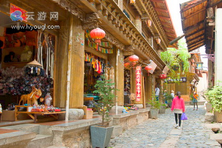 独克宗古城商铺