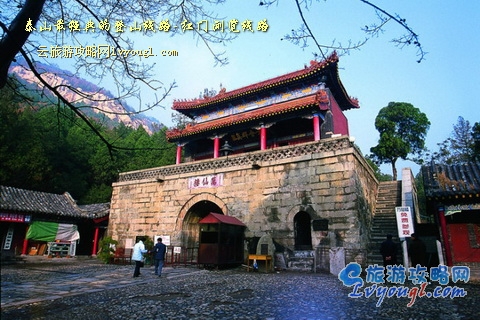 泰山最经典的登山线路-红门浏览线路