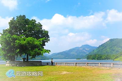 万宁市兴隆镇