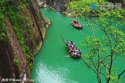 楠溪江石桅岩景区