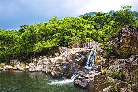 海南三道谷景区