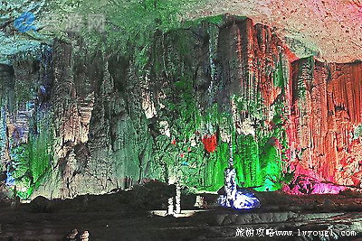 毕节织金洞景区