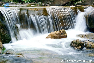 油杉河响水河游览区