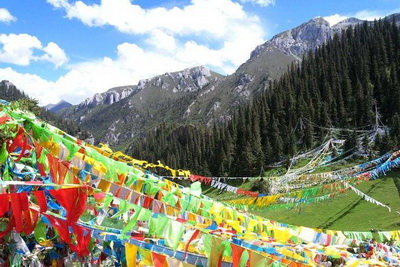 昌都江达果布白宗神山