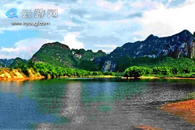 崇左花山岩画