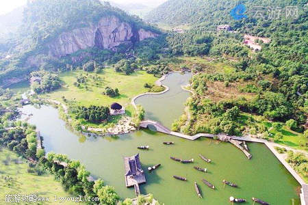 绍兴柯岩风景区