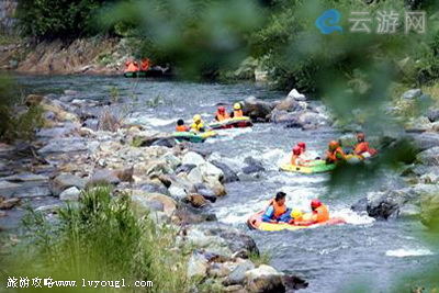上虞覆卮山冰川漂流