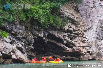 武隆仙女峡漂流