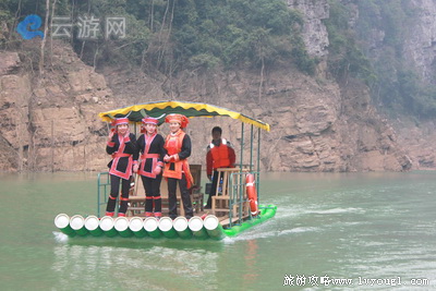 金秀圣堂湖景区