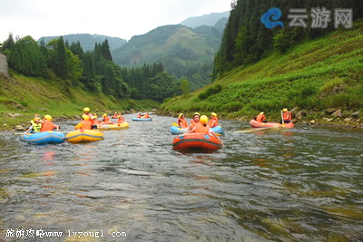 眉山瓦屋山漂流