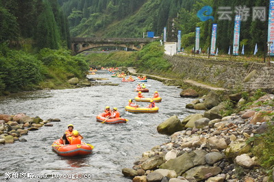 眉山瓦屋山漂流