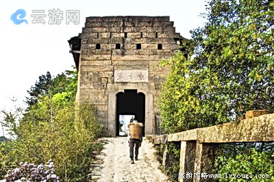 恩施利川鱼木村