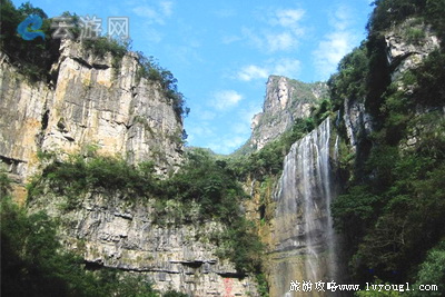 三峡大瀑布景区