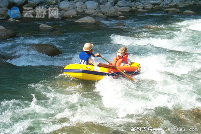 朝天吼漂流河攻略