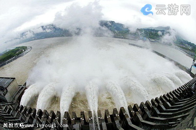 三峡大坝旅游区