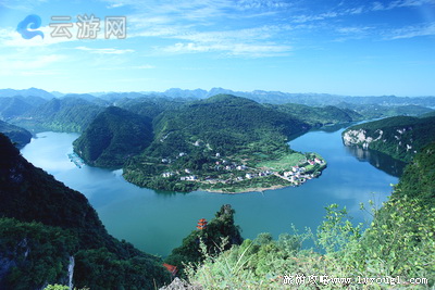 清江画廊下里巴人寻根之旅