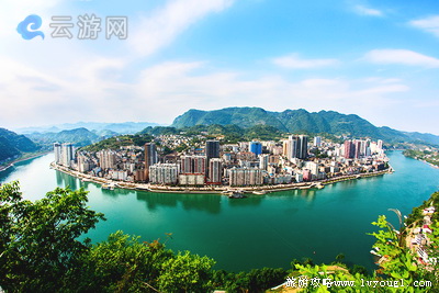 清江画廊母亲河源航线之旅