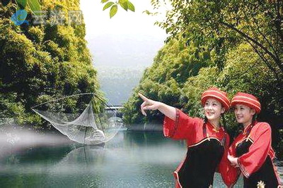 清江画廊梦幻土家文化之旅