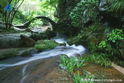 罗田薄刀峰风景区