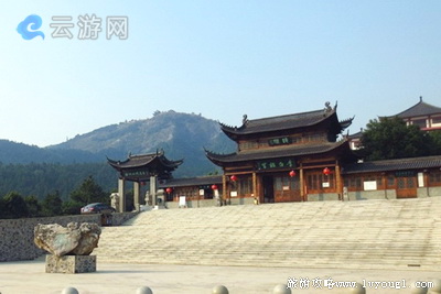 安陆白兆山李白文化旅游区