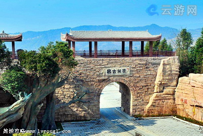 来凤杨梅古镇