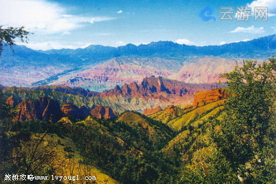 黄南坎布拉景区