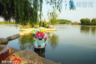 八里河风景区