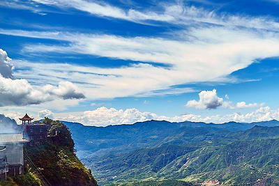 漳州灵通山灵通岩