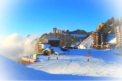 唐山玉龙湾滑雪场